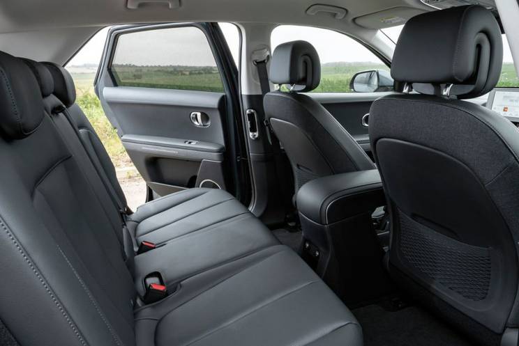 Image 7: Hyundai Ioniq 5 Electric Hatchback 125KW Premium 58 KWH 5dr Auto [part Leather]