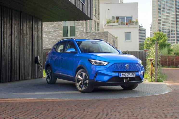 Image 7: MG Motor UK ZS Electric Hatchback 130KW Trophy Connect EV 51KWH 5dr Auto