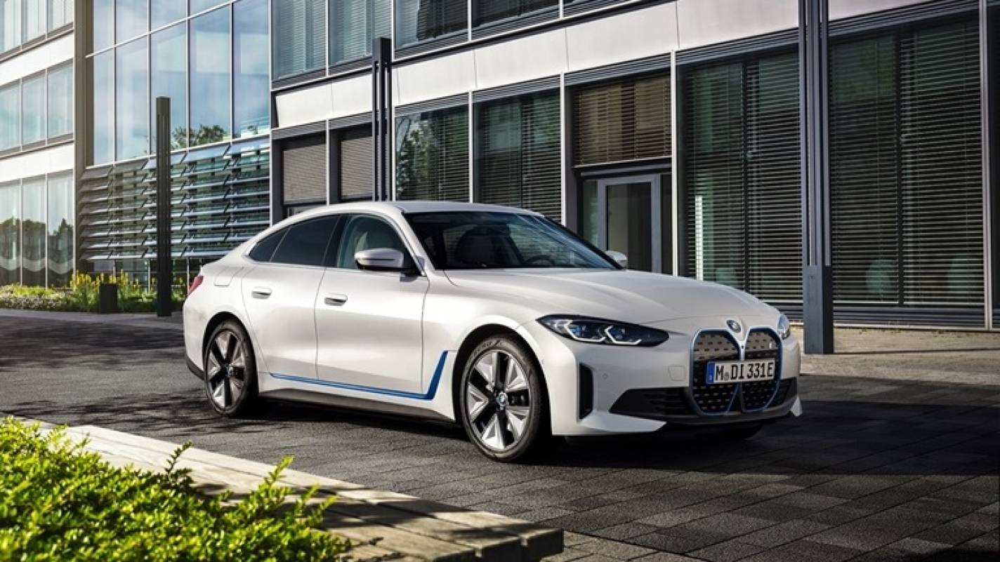 BMW i4 Gran Coupe 210KW Edrive35 Sport 70KWH 5dr Auto On Lease From £ ...